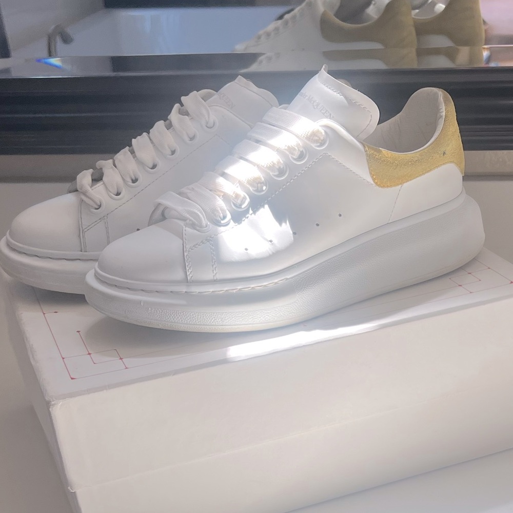 Authentic Alexander McQueen. White and Gold Women's Sneakers. Size 38.5